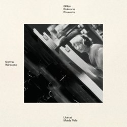 画像1: 【送料込み価格設定商品】LP Norma Winstone ノーマ・ウィンストン / Gilles Peterson presents  Norma Winstone Live at Maida Vale   予測不能の白熱セッション。ノーマ・ウィンストンの妖艶なヴォイスが、聴く者をUKジャズの桃源郷へと誘う  