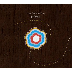 画像: 丹誠こもったソフト&クリアーな北欧ロマンティック・ヴォーカルCD     LENA SKJERDAL TRIO / HOME