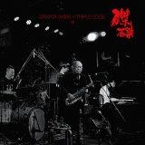 画像: 国内制作・W紙ジャケット仕様CD　坂田 明 × トリプルエッジ SAKATA AKIRA × TRIPLE EDGE / アット磔磔 at TAKUTAKU     スピリチュアル系フリー・ジャズの本道をまっしぐらに突き進むアルトorクラのワイルド咆哮にシンセやギターのアナーキーなノイジー攻勢が鋭くスリリングに絡む即興ライヴの痛快打! 