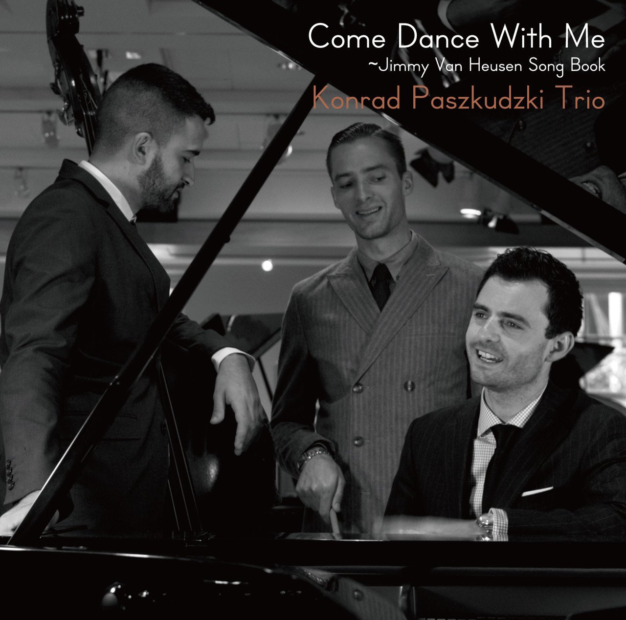 Konrad Paszkudzki Trio / Come Dance With Me