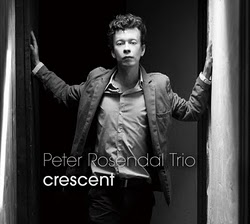 画像1: 光と影が鮮やかに交錯する、現代欧州流ストレートアヘッド・ピアノの瑞々しい会心打CD!    PETER ROSENDAL TRIO ピーター・ローゼンダール /  CRESCENT クレセント